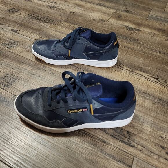 Reebok classic Womens size 8.5 shoes blue leather comfort sneakers - Picture 4 of 9